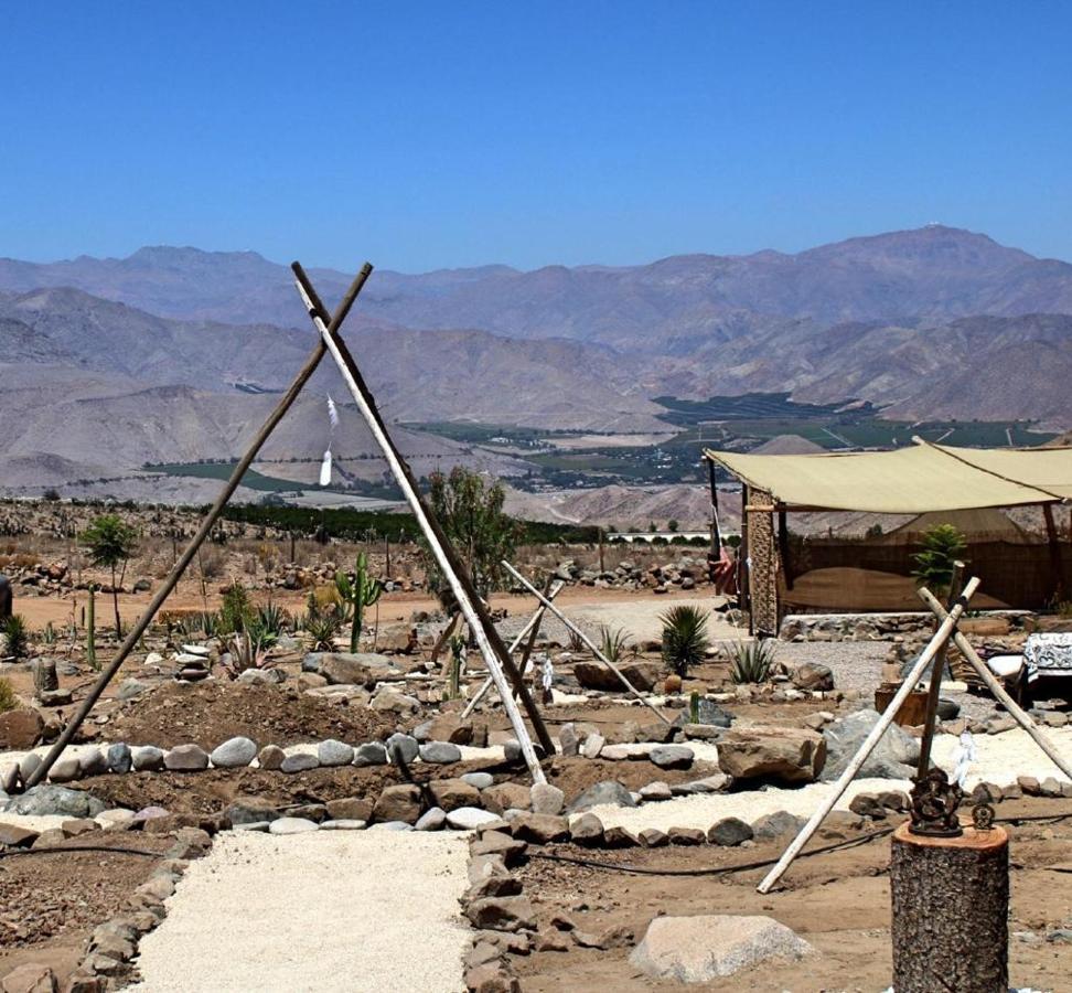 Campo De Cielo Mamalluca Valle De Elqui Vicuna Exterior photo