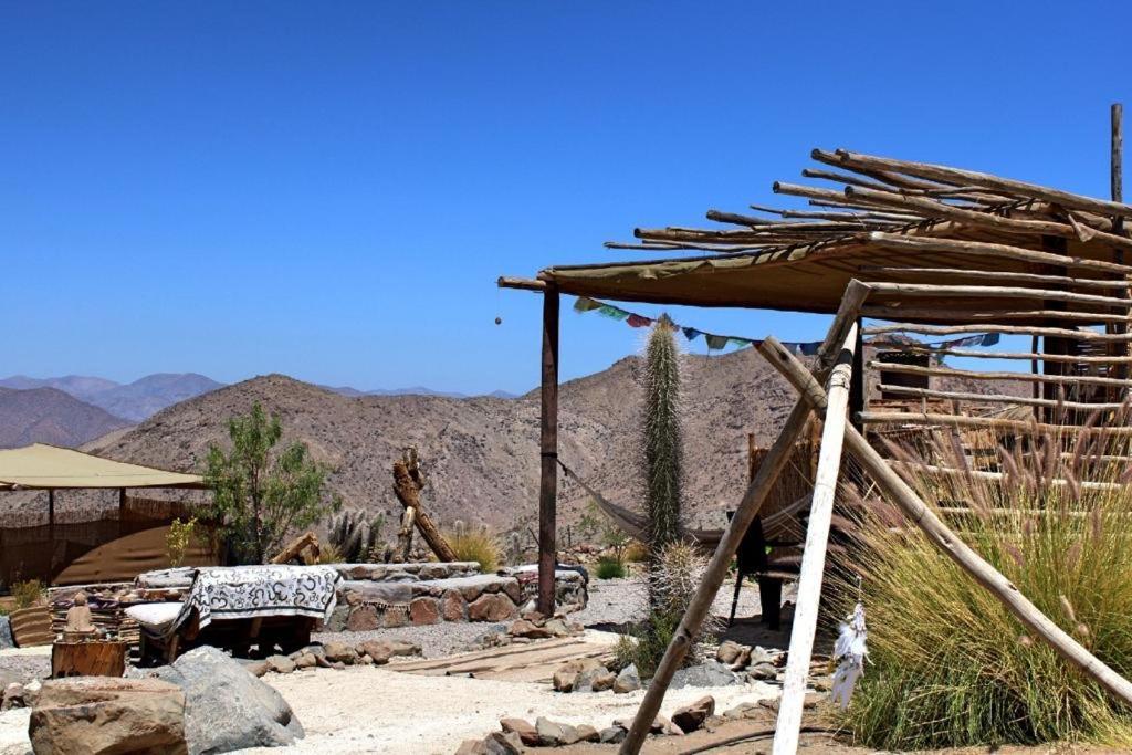 Campo De Cielo Mamalluca Valle De Elqui Vicuna Exterior photo